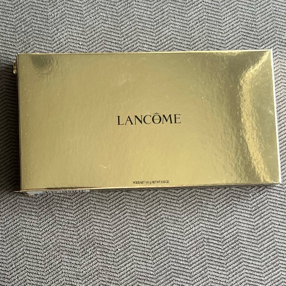 Lancome Eyeshadow and Blush Palette - Brand New - Picture 6 of 6